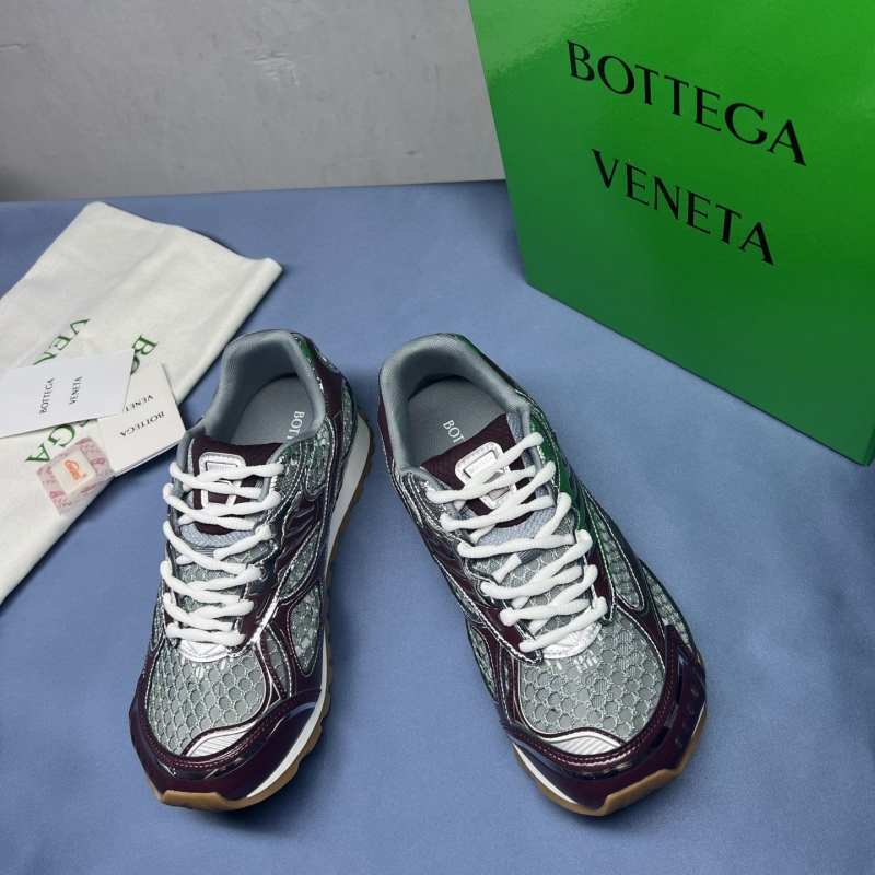 bo*te*ga Ve*ne*ta casual shoes